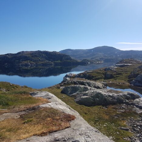 Mostøl til Snønuten og Krossvatn