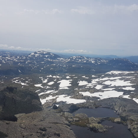 Dørlevatn og Langavatn