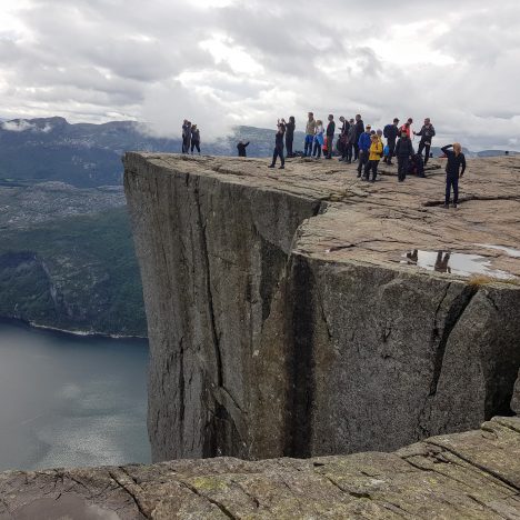 Blomstølen og Storavassbu