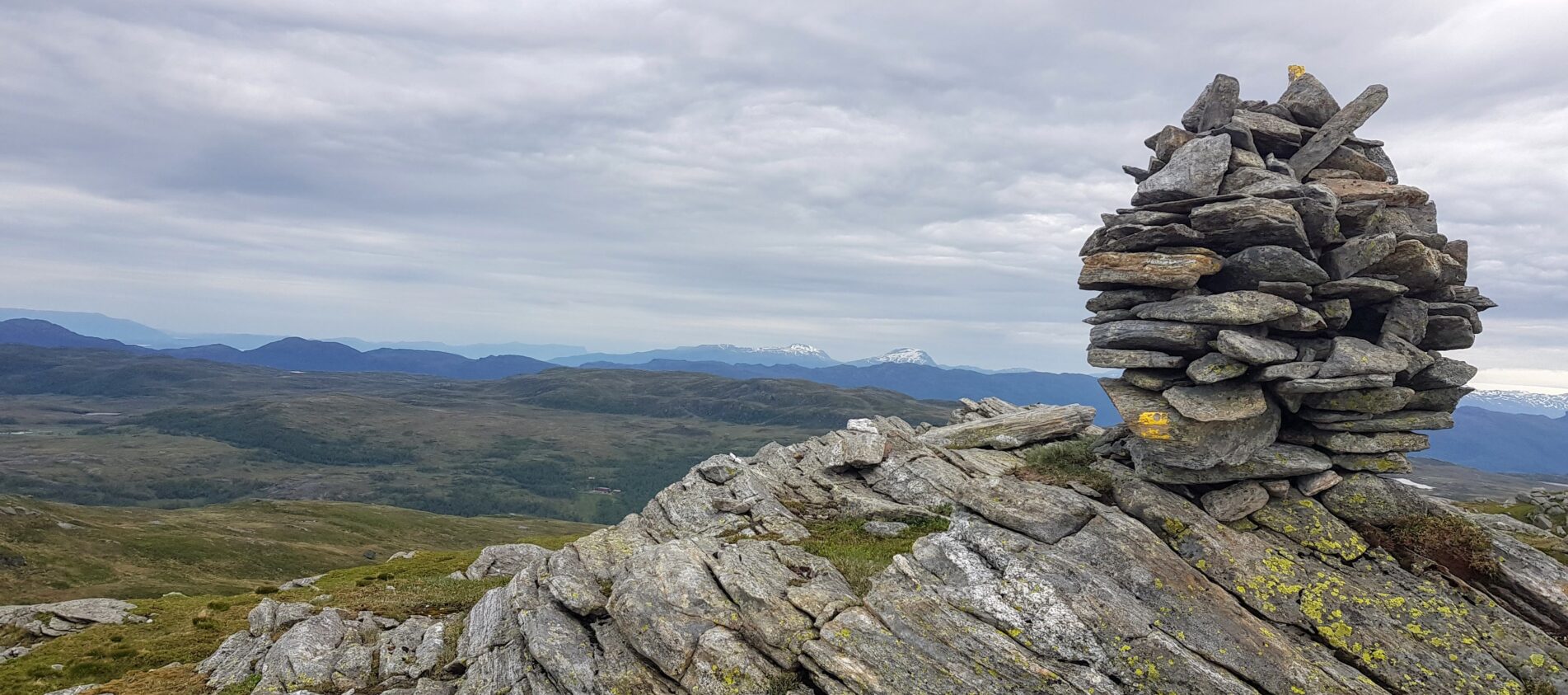 Hauganuten, Litlalandsnuten og Lysenuten (Lysevassnuten)