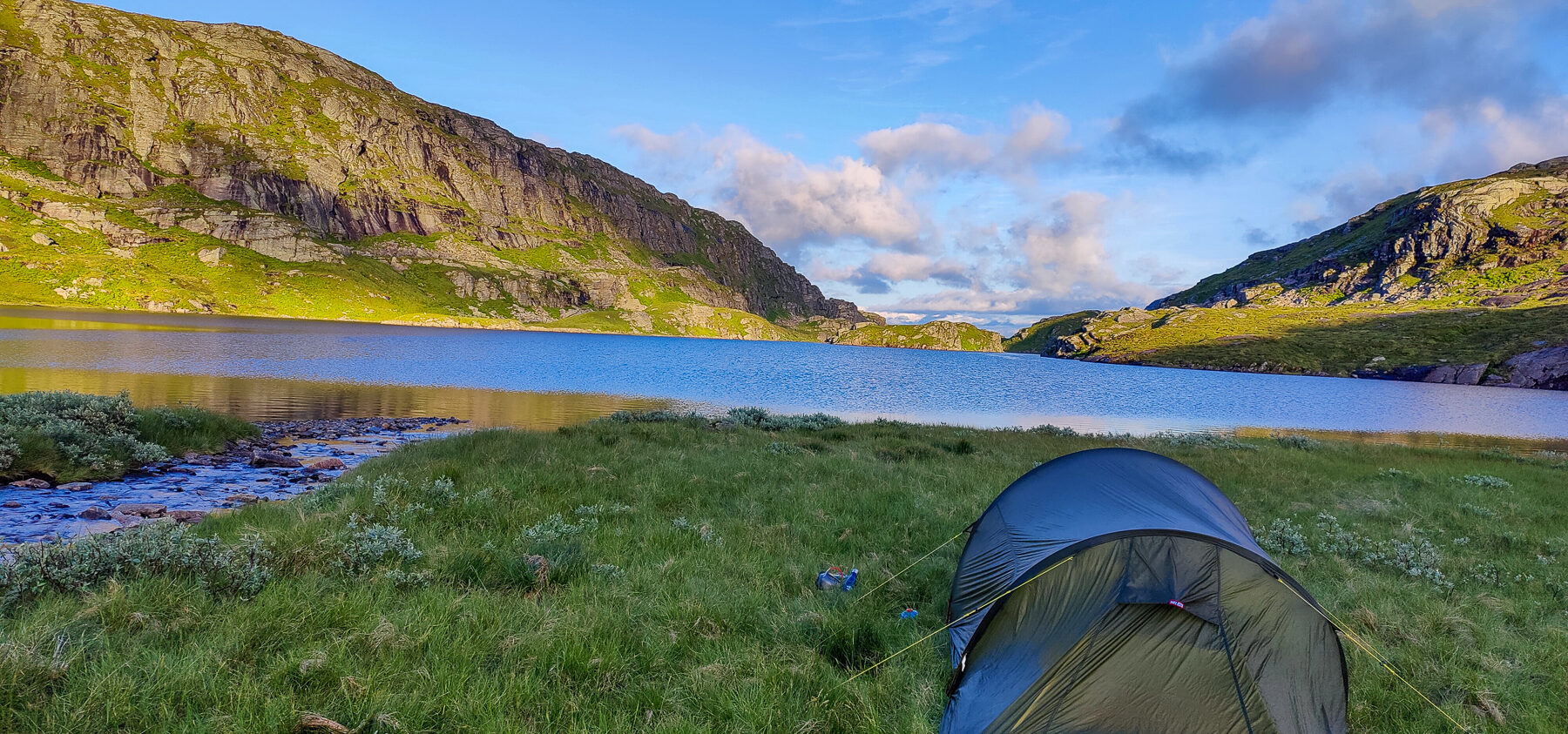 Kvannenuten, Krokavassnuten og Hakasakkegga
