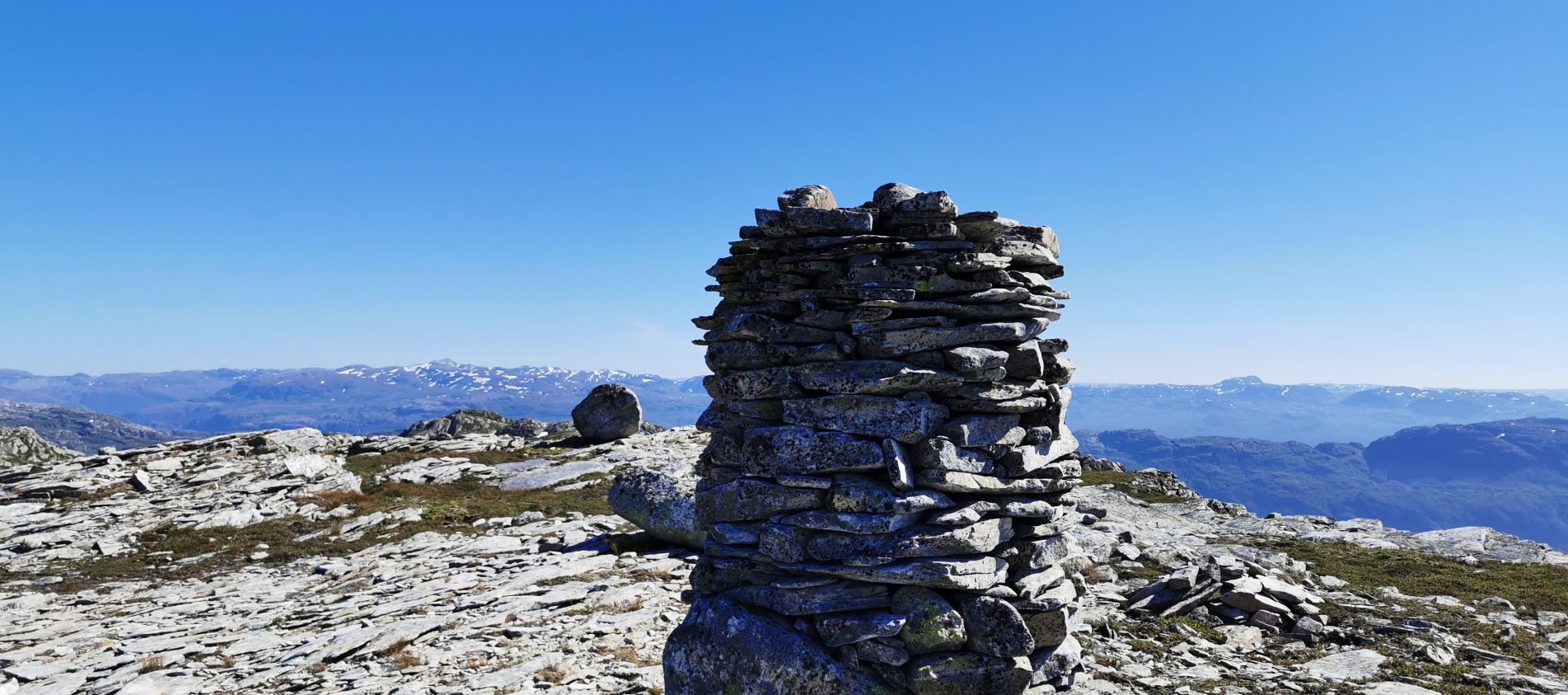 Topper rundt Svartavatn