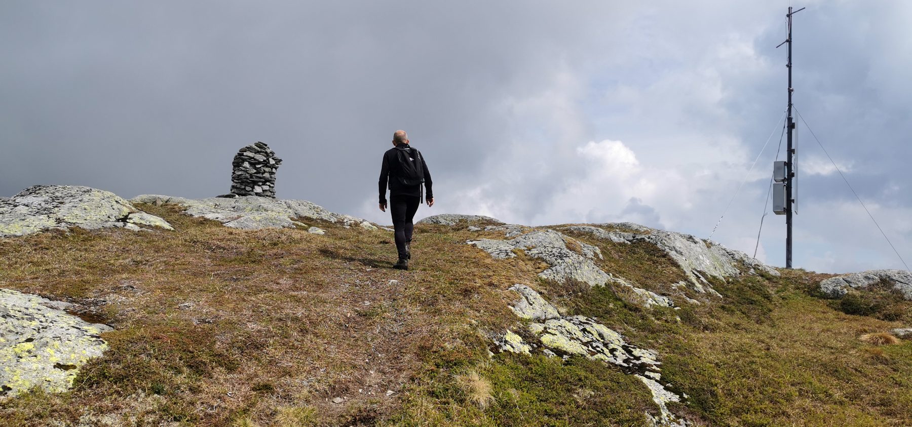 Kjelabotnheia, Nevroldsnuten og Bjødnanuten